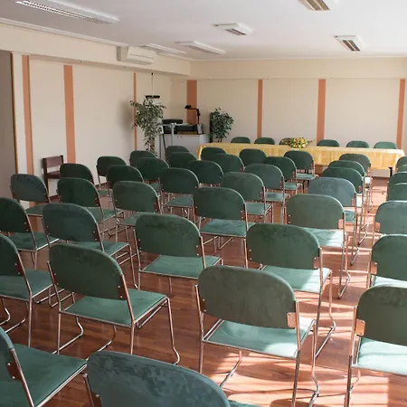 Hotel Komfort Platan 3*
