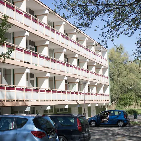 Komfort Platan 3* Harkány