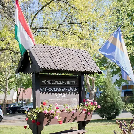 Szálloda Komfort Platan