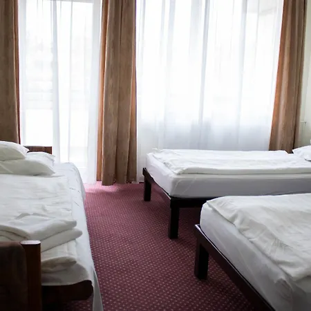 Komfort Platan 3*