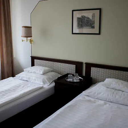 Szálloda Komfort Platan