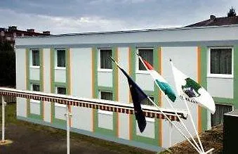 Hotel Komfort Platan