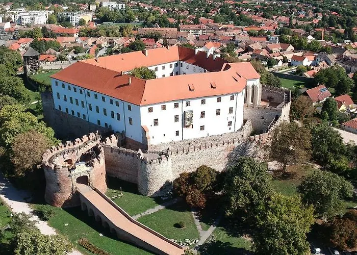 Hotel Komfort Platan