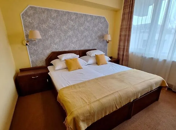 Hotel Komfort Platan