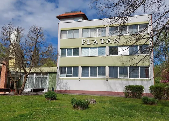 Komfort Platan Hotel