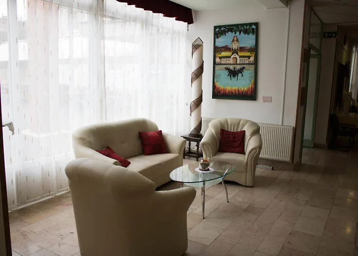 Hotel Komfort Platan 3*