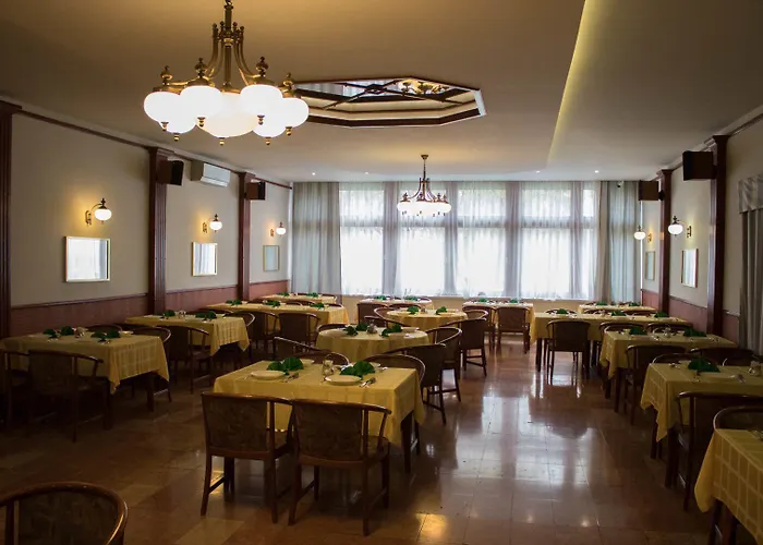 Hotel Komfort Platan Harkan