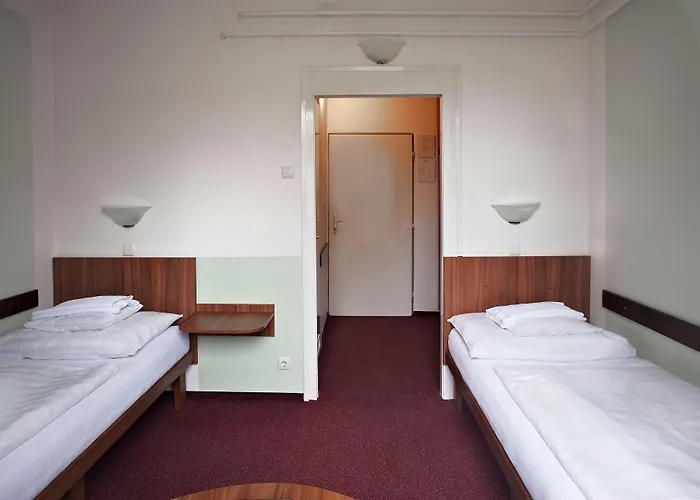 Komfort Platan Hotel