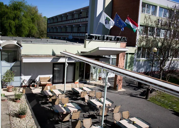 Hotel Komfort Platan